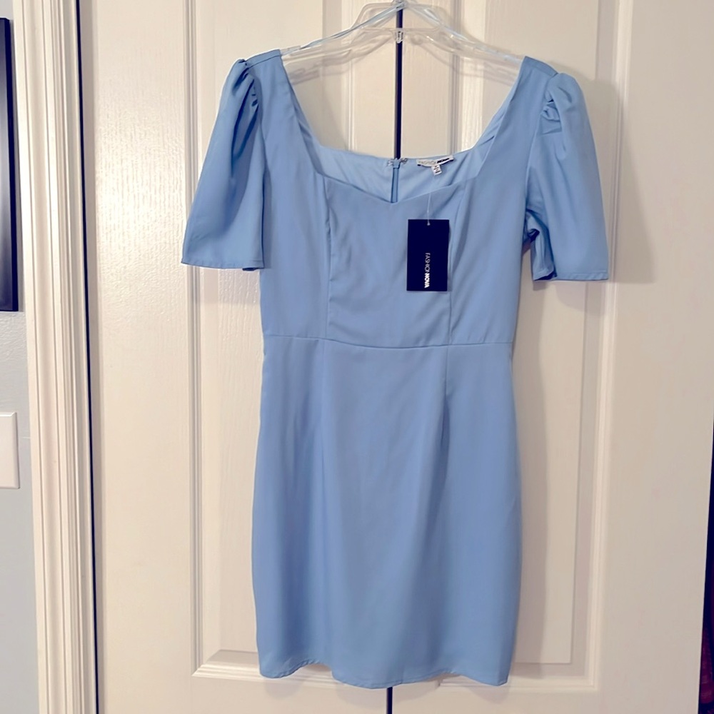 NWT Baby Blue Sweetheart neckline mini dress by Fashion Nova, size Medium - Picture 2 of 15